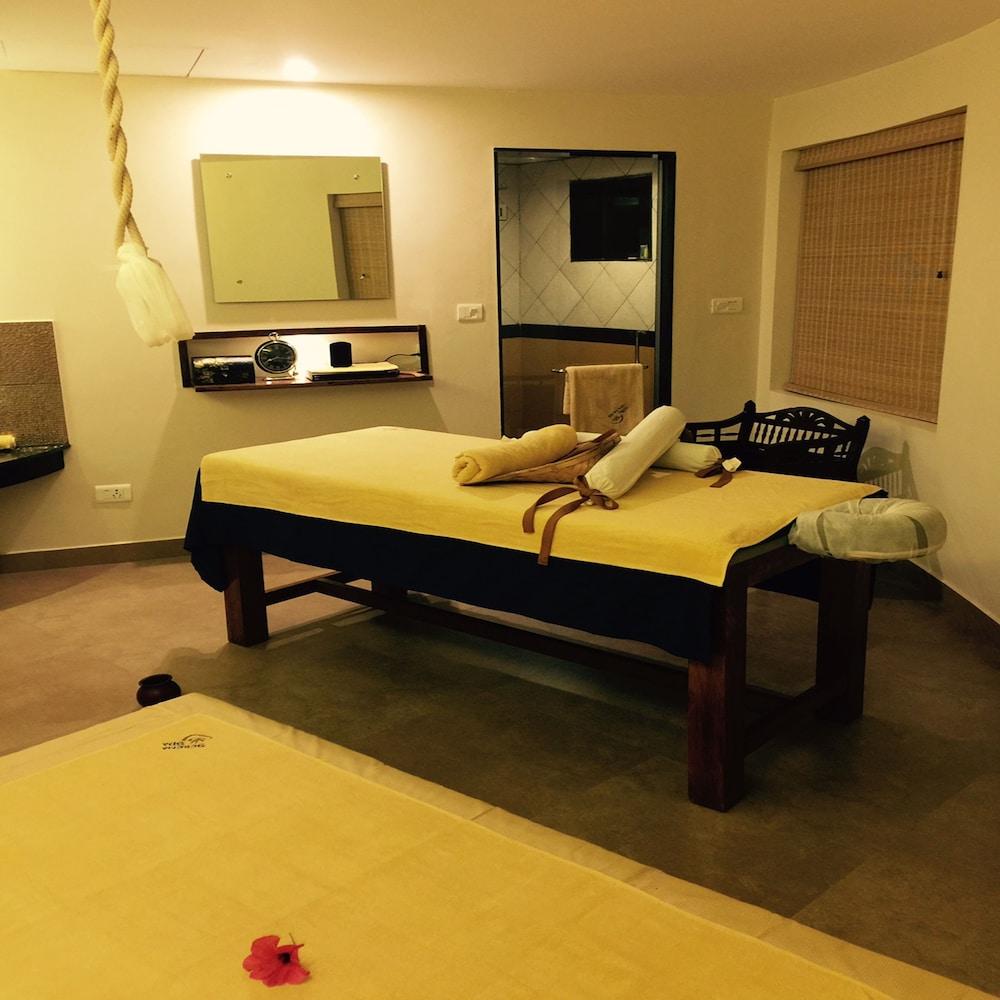 Hotel Poetree Thekkady Zewnętrze zdjęcie